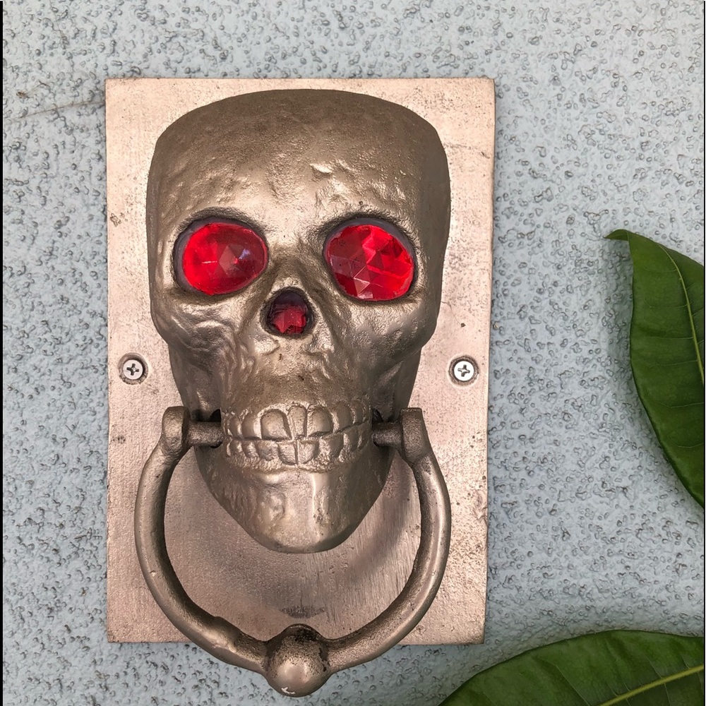 Silver Skull Metal Door Knocker